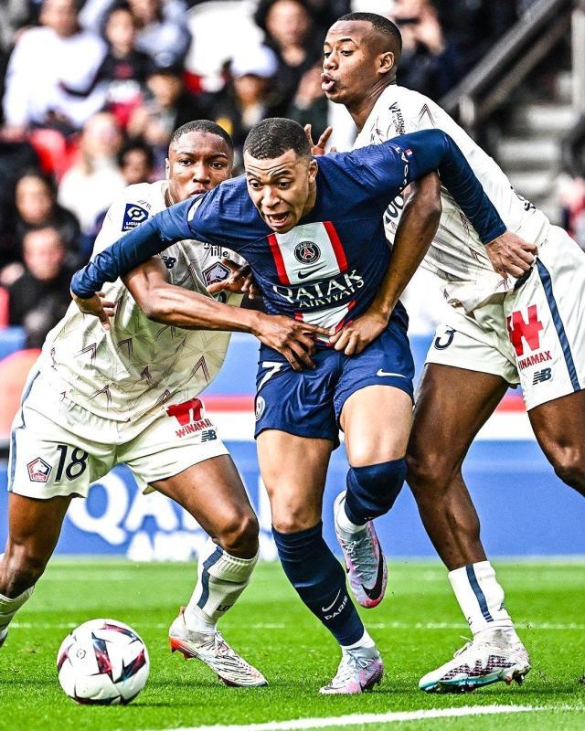 PG电子-【法甲】马儿伤退，姆总双响，梅西绝杀，巴黎4比3里尔