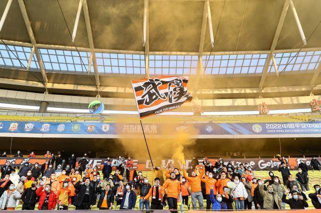 PG电子中国官网-马德兴：中国职业足球环境太差，到底谁在破坏规则？