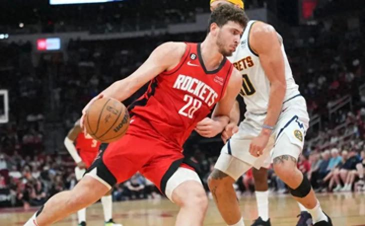 PG电子-第二个奥拉朱旺？罚球4中0+正负值-17！球迷：这就是火箭新基石？